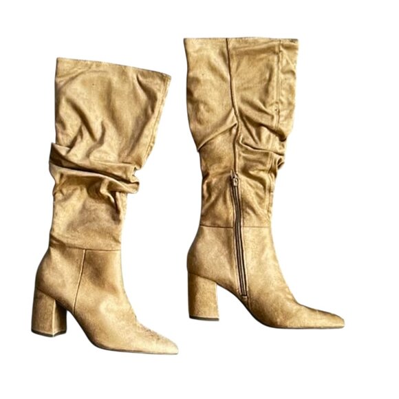 Delicious Taupe Faux Suede Slouchy Boots Heels 6.5 - Picture 4 of 4